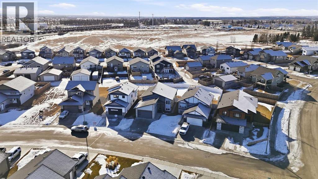 9 Aztec Street, Blackfalds, Alberta  T4M 0M7 - Photo 5 - A2285752