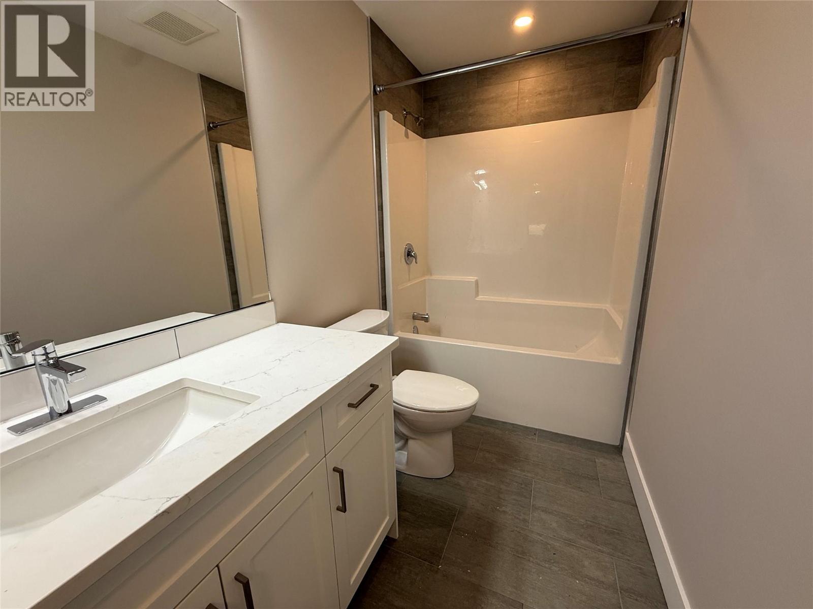 6060 19th Street, Grand Forks, British Columbia  V0H 1H0 - Photo 9 - 10343647