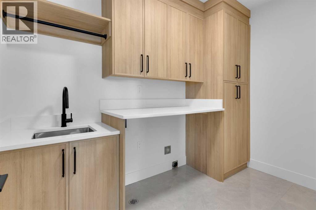 1436 Coopers Landing Sw, Airdrie, Alberta  T4B 0G6 - Photo 33 - A2261830