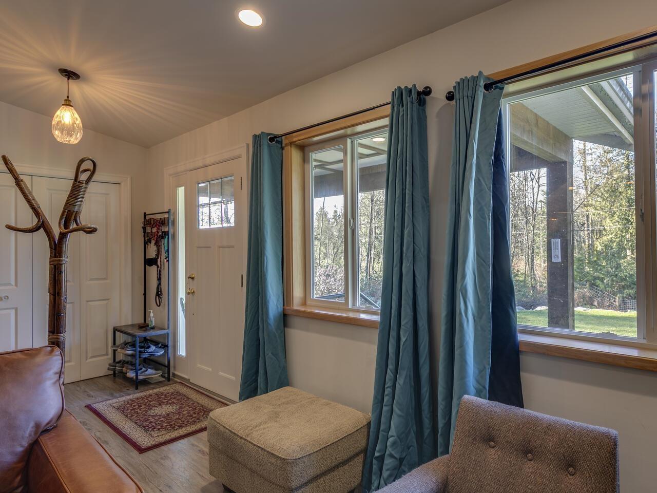 36478 Cascade Ridge Drive, Mission, British Columbia  V2V 7G9 - Photo 15 - R3089886