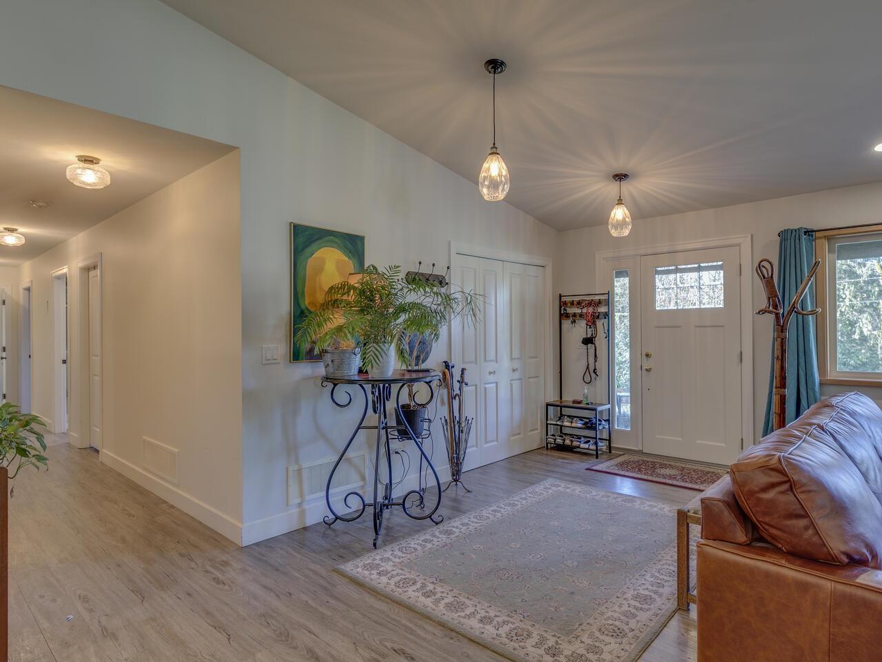 36478 Cascade Ridge Drive, Mission, British Columbia  V2V 7G9 - Photo 12 - R3089886