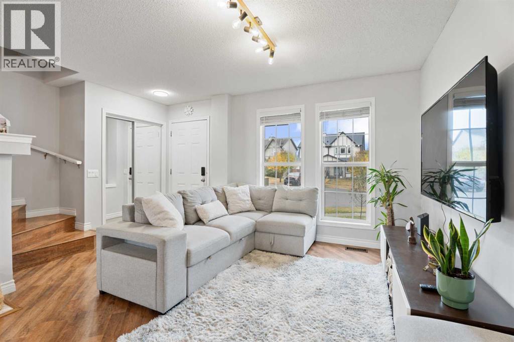 242 Elgin Place Se, Calgary, Alberta  T2Z 4V8 - Photo 7 - A2285105