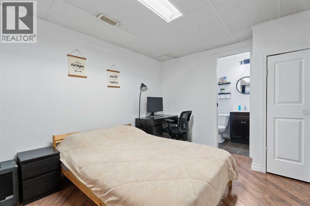 242 Elgin Place Se, Calgary, Alberta  T2Z 4V8 - Photo 33 - A2285105