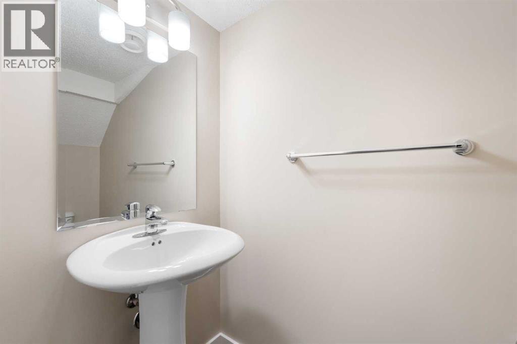 514 Auburn Bay Circle Se, Calgary, Alberta  T3M 2A2 - Photo 14 - A2286299