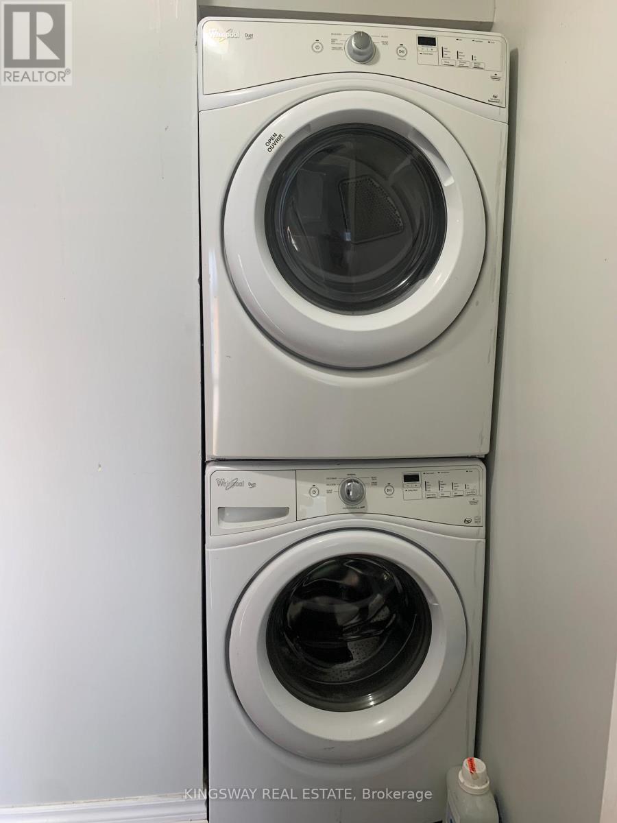 922 - 95 Trailwood Drive, Mississauga, Ontario  L4Z 3L2 - Photo 7 - W12788540