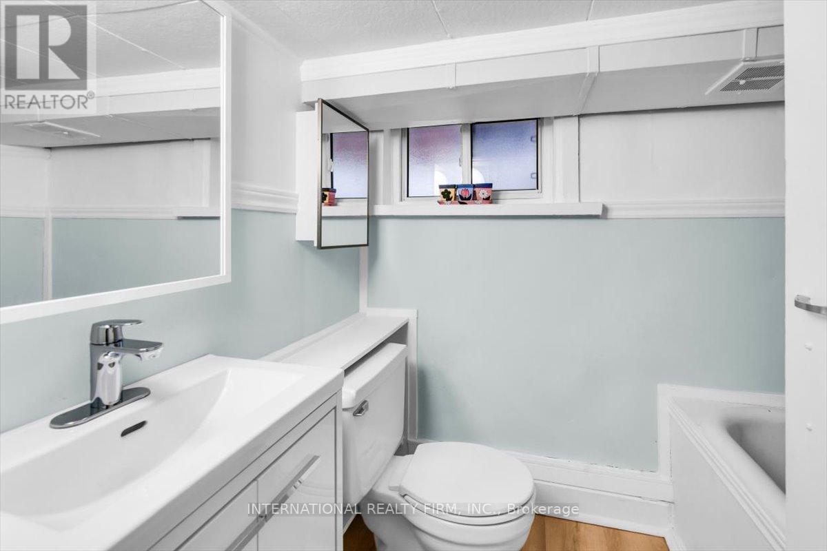 41 Branstone Road, Toronto, Ontario  M6E 4E3 - Photo 26 - W12788576