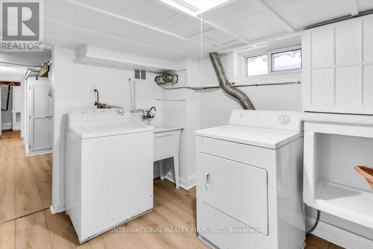 41 Branstone Road, Toronto, Ontario  M6E 4E3 - Photo 28 - W12788576