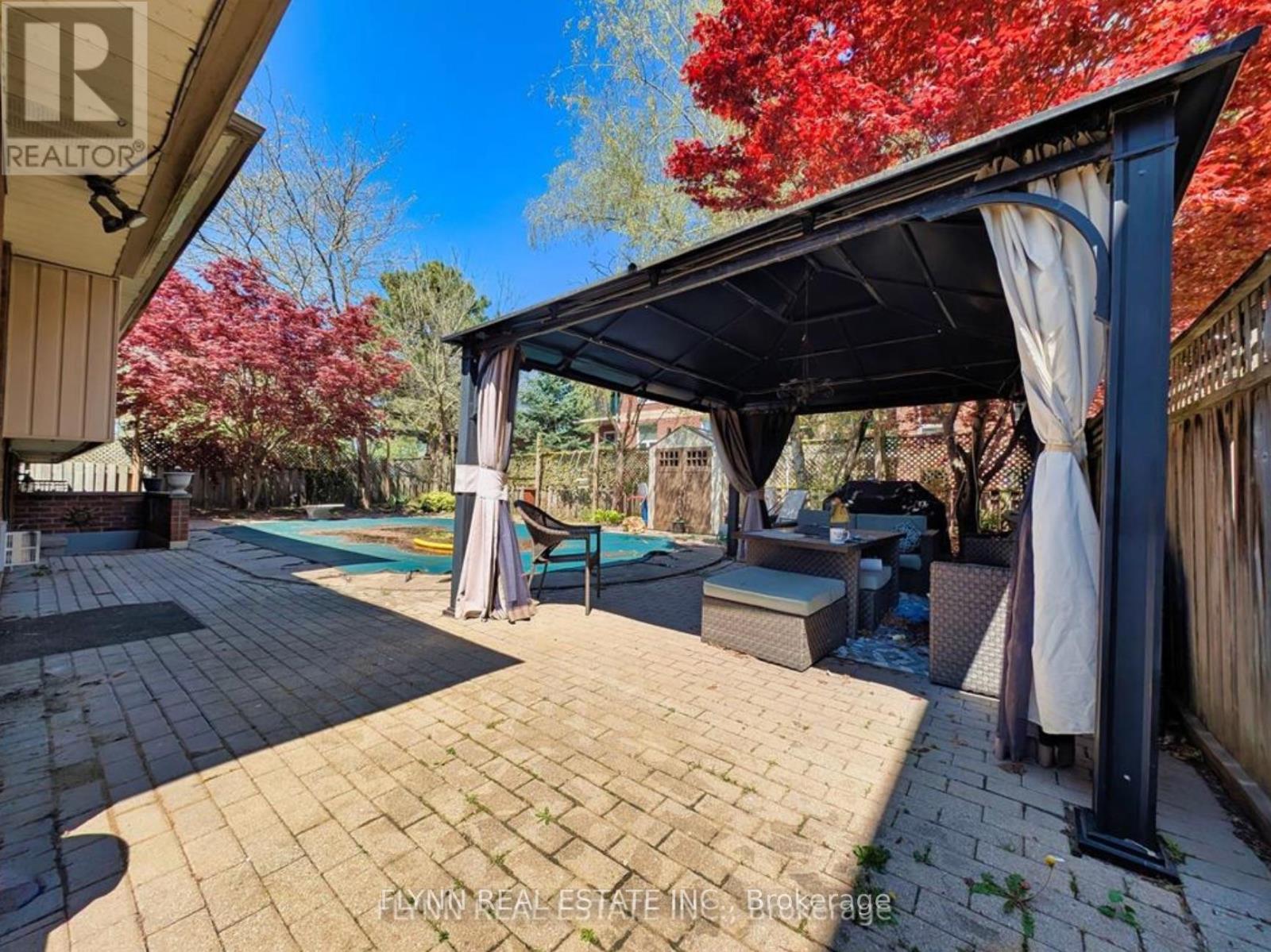 6707 Crawford Street, Niagara Falls, Ontario  L2E 5Z3 - Photo 7 - X12788538