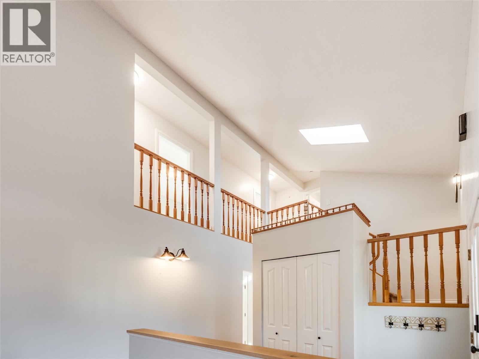 2628 6th Avenue, Castlegar, British Columbia  V1N 2W2 - Photo 21 - 10375853