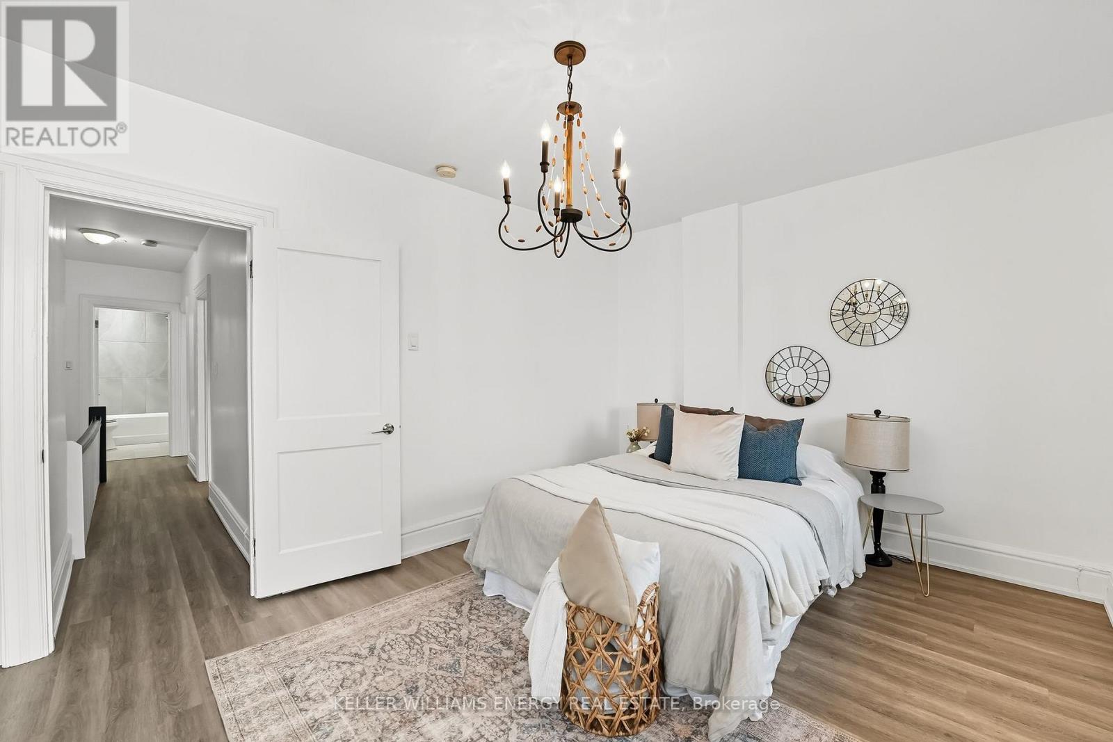 25 Spring Grove Avenue, Toronto, Ontario  M6N 3H2 - Photo 37 - W12788632