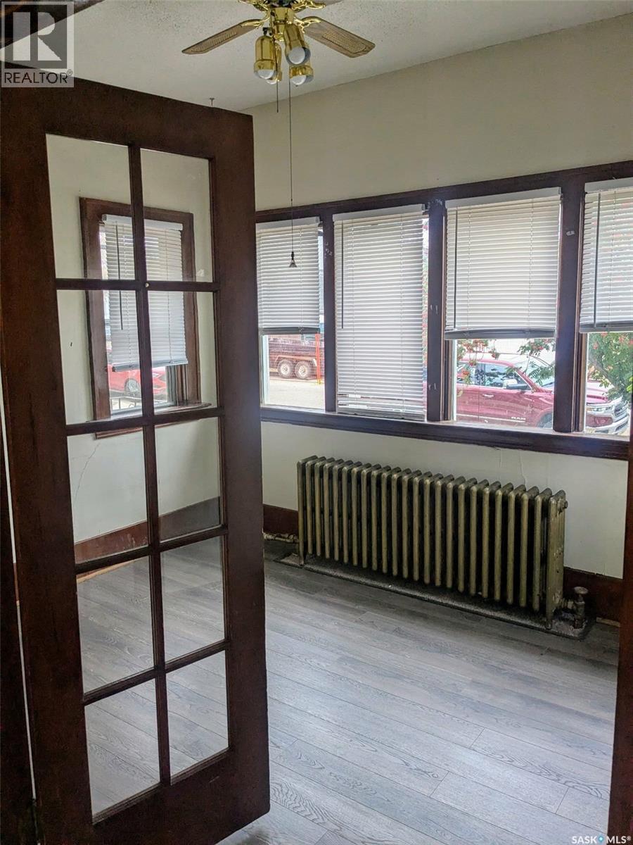 412 Iroquois Street W, Moose Jaw, Saskatchewan  S6H 5B3 - Photo 10 - SK028527