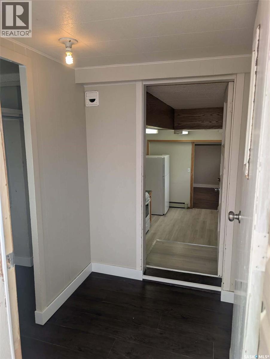 412 Iroquois Street W, Moose Jaw, Saskatchewan  S6H 5B3 - Photo 24 - SK028527