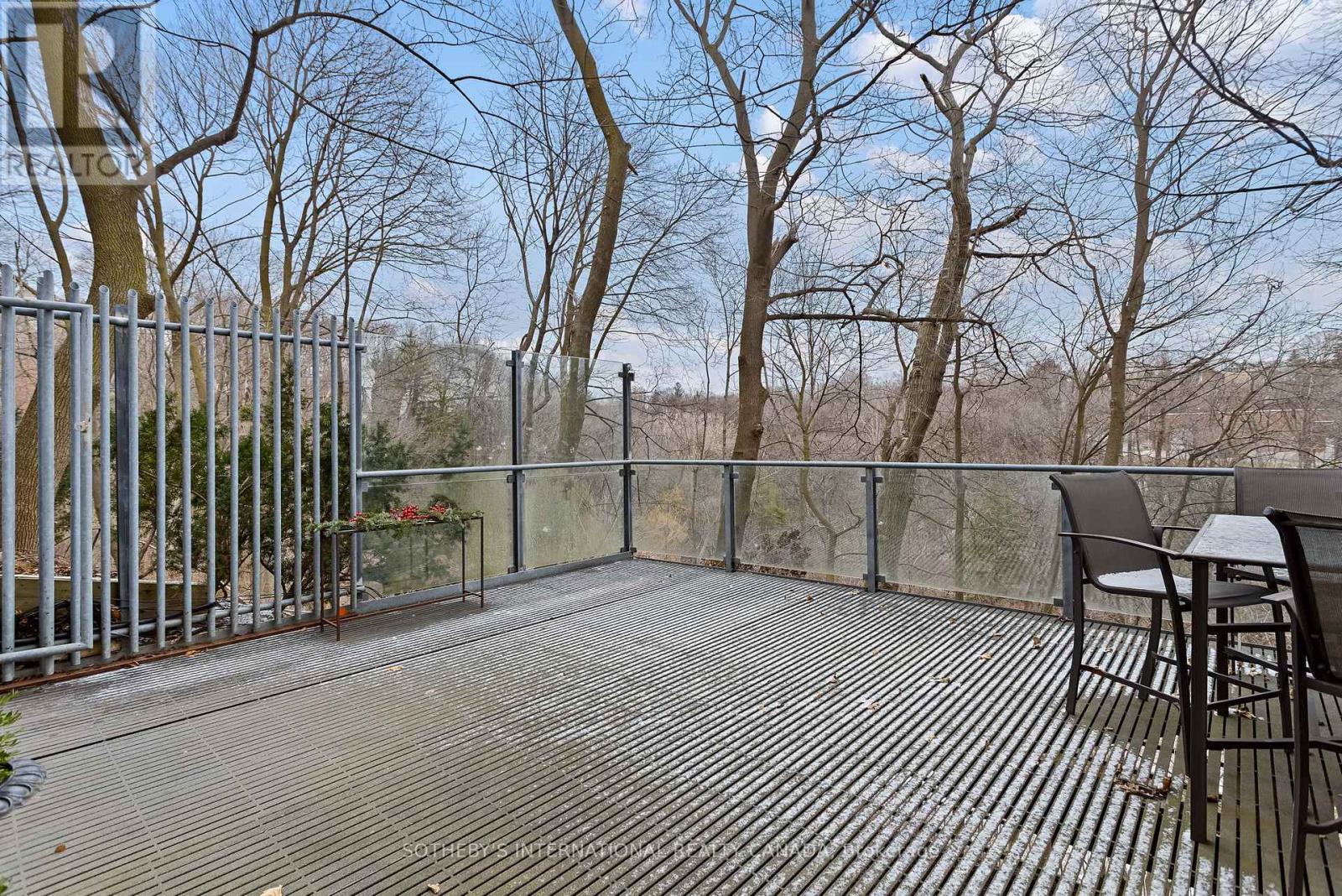 62 Summerhill Gardens, Toronto, Ontario  M4T 1B4 - Photo 3 - C12788114