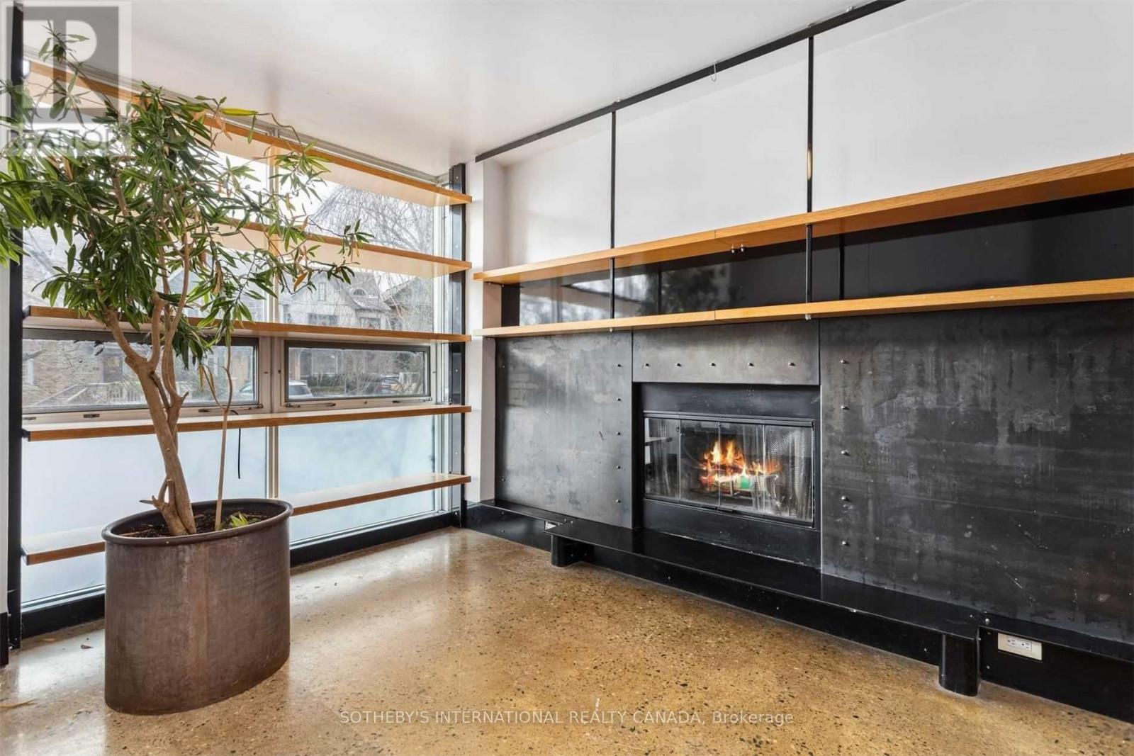 Main - 62 Summerhill Gardens, Toronto, Ontario  M4T 1B4 - Photo 2 - C12788118