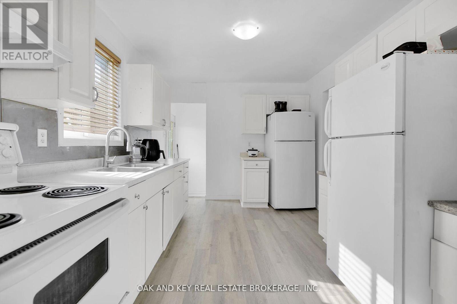 330 Fleming Drive, London East, Ontario  N5V 4Y6 - Photo 27 - X12788612