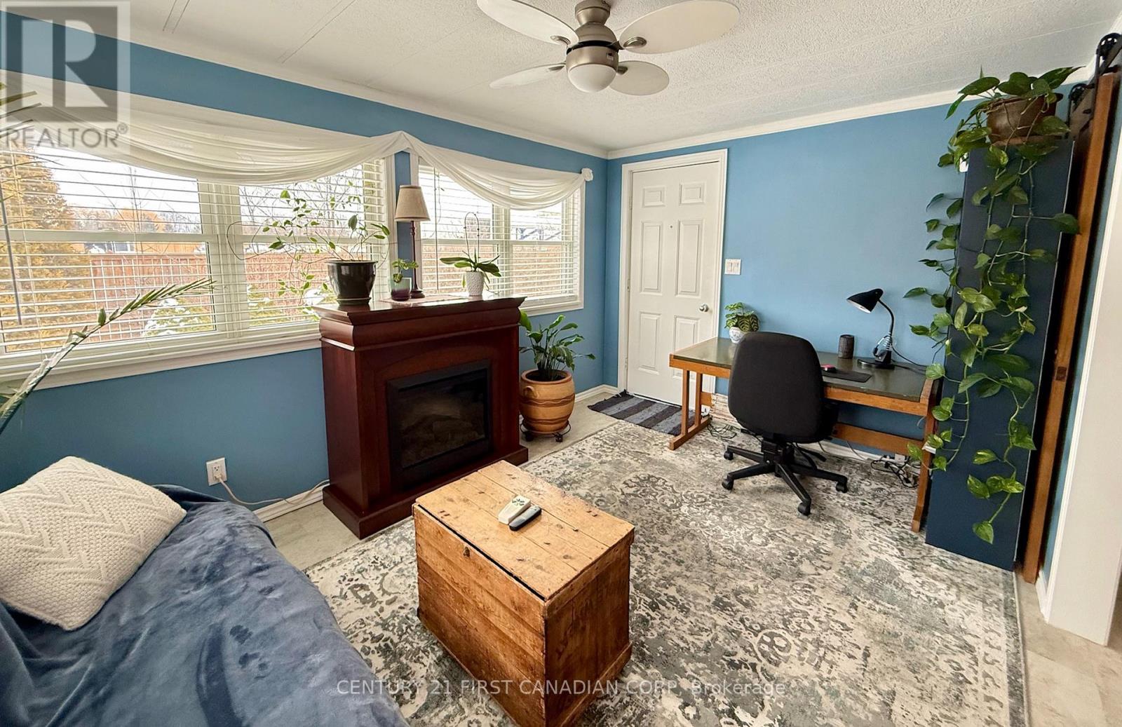 29 Maple Grove Court, South Huron, Ontario  N0M 1T0 - Photo 21 - X12788618