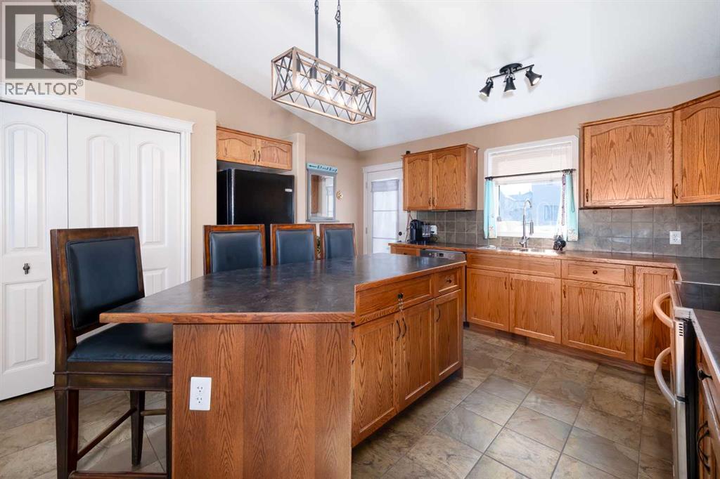 119 Hillview Lane, Strathmore, Alberta  T1P 1Z9 - Photo 12 - A2285755