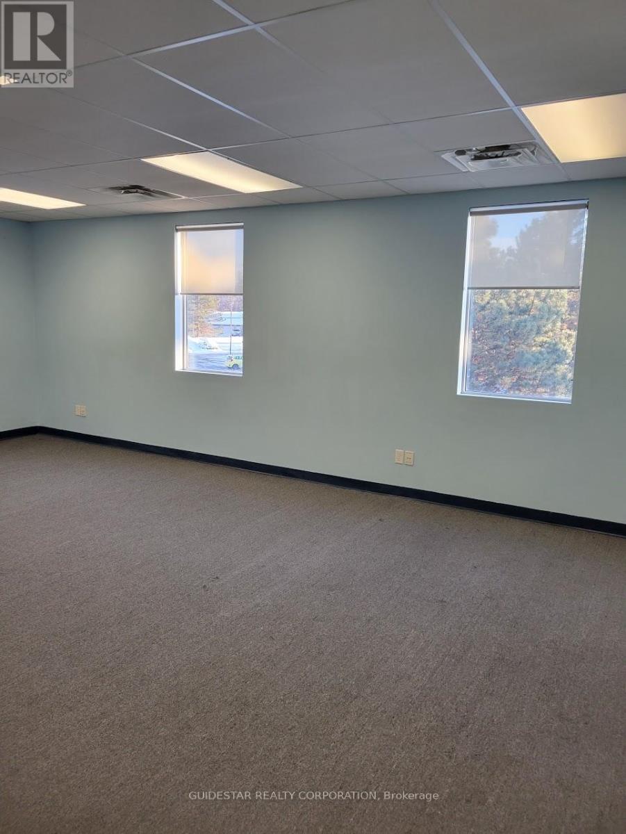 210 - 35 Auriga Drive, Ottawa, Ontario  K2E 8B7 - Photo 8 - X12788598