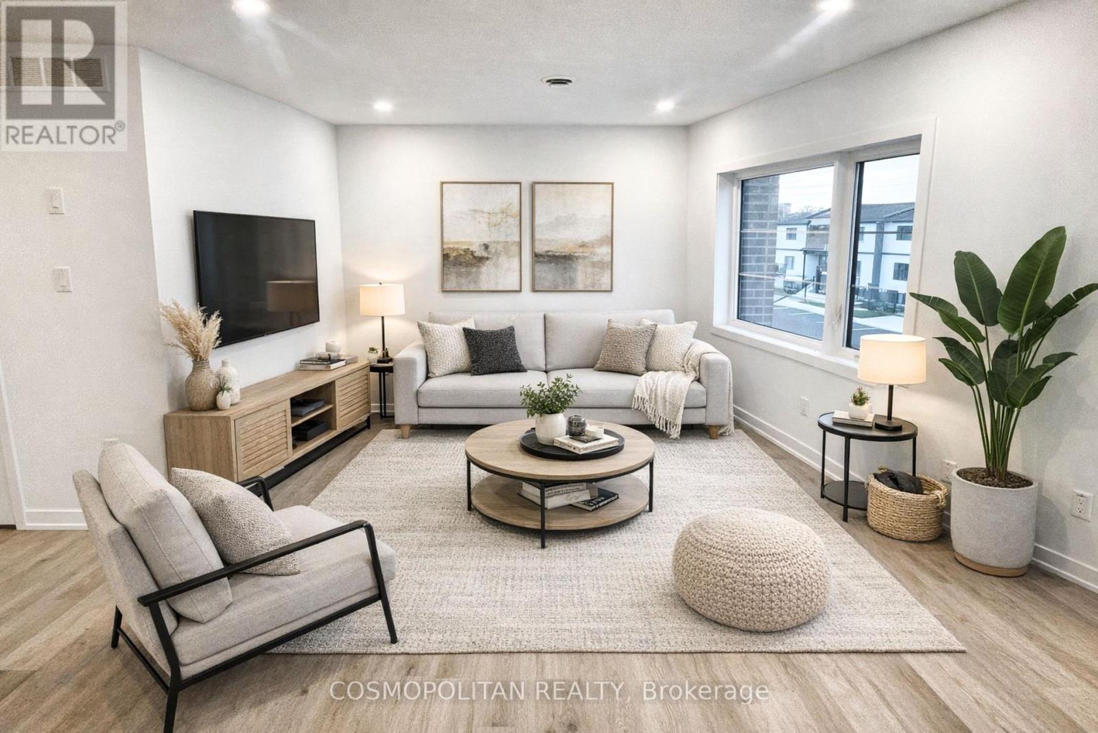 335 - 4263 Fourth Avenue, Niagara Falls, Ontario  L2E 0C2 - Photo 2 - X12788640