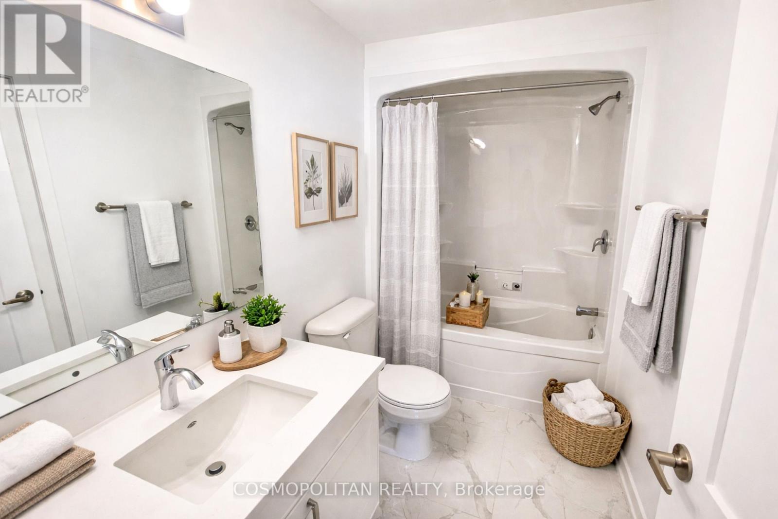 335 - 4263 Fourth Avenue, Niagara Falls, Ontario  L2E 0C2 - Photo 8 - X12788640