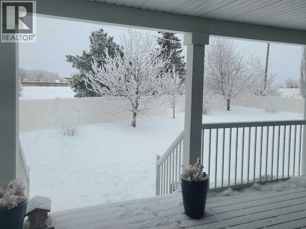 3701 68 A Street W, Camrose, Alberta  T4V 5B7 - Photo 2 - A2286337