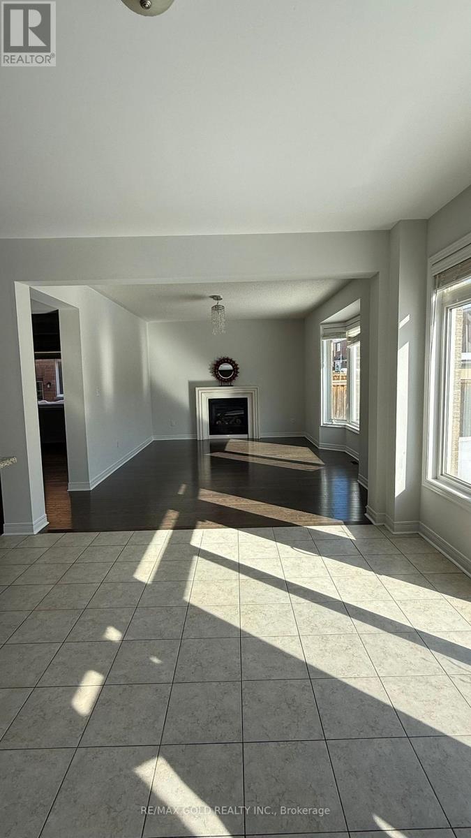 29 Attraction Drive, Brampton, Ontario  L6Y 2Z8 - Photo 13 - W12772192