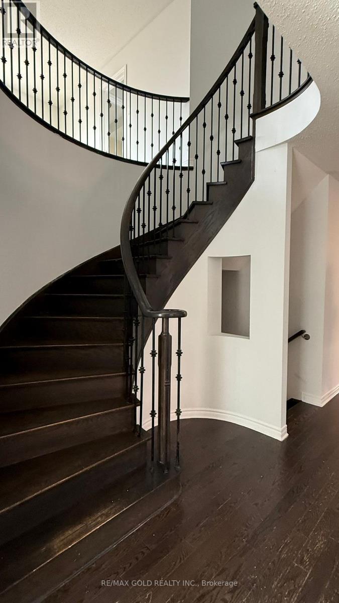 29 Attraction Drive, Brampton, Ontario  L6Y 2Z8 - Photo 15 - W12772192