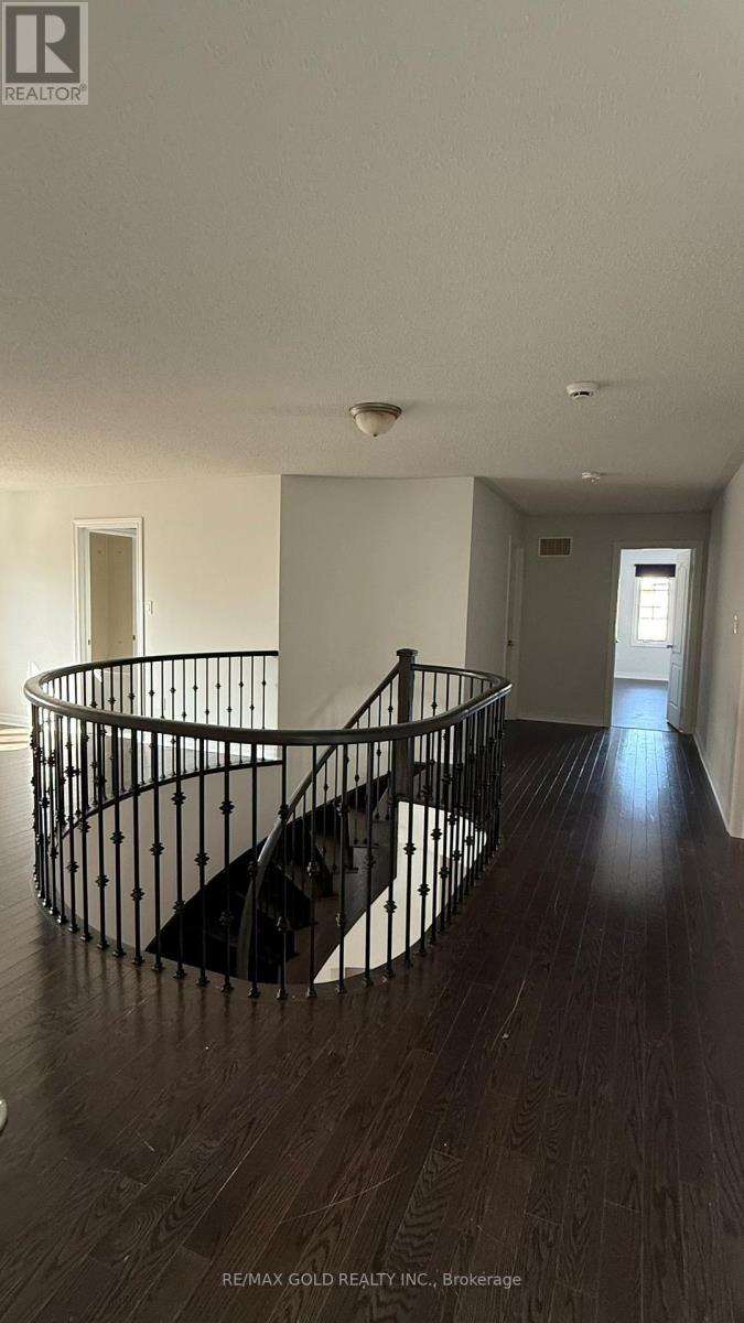 29 Attraction Drive, Brampton, Ontario  L6Y 2Z8 - Photo 17 - W12772192