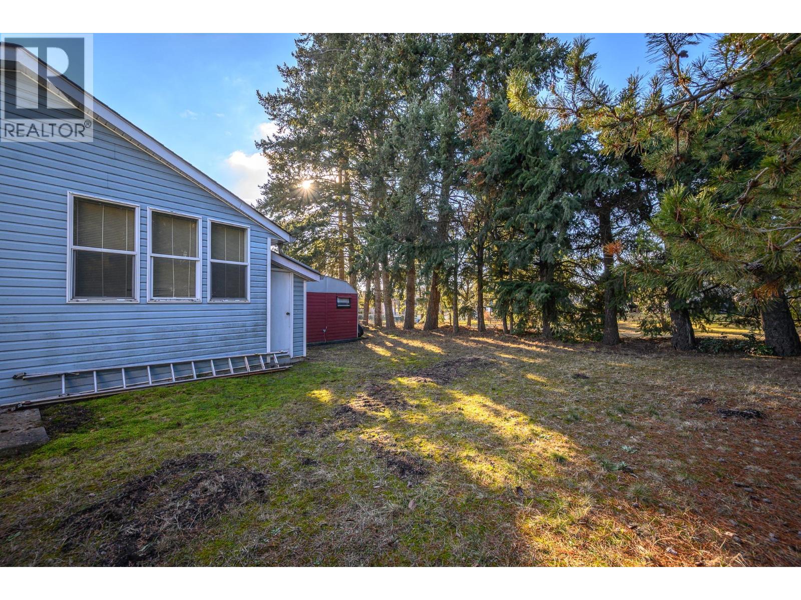 5964 Star Road, Vernon, British Columbia  V1B 3P4 - Photo 47 - 10375395