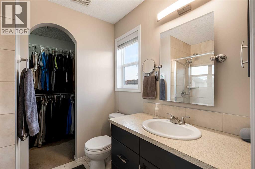 526 New Brighton Drive Se, Calgary, Alberta  T2Z 0N8 - Photo 19 - A2285484