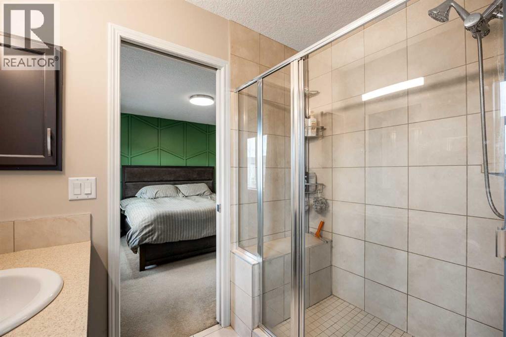 526 New Brighton Drive Se, Calgary, Alberta  T2Z 0N8 - Photo 20 - A2285484