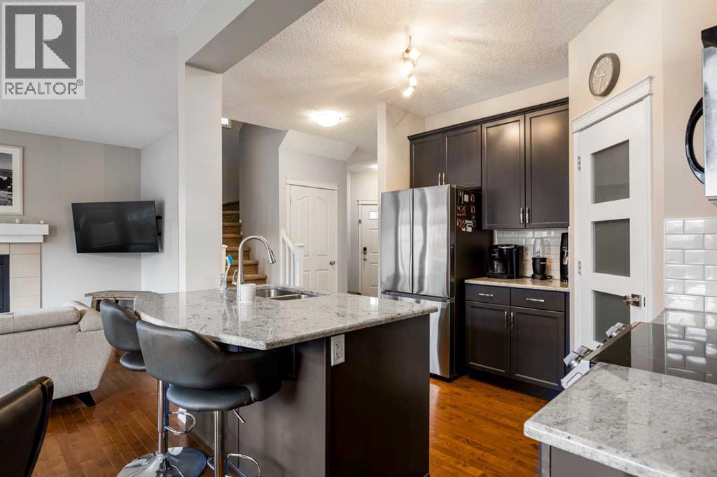 526 New Brighton Drive Se, Calgary, Alberta  T2Z 0N8 - Photo 6 - A2285484