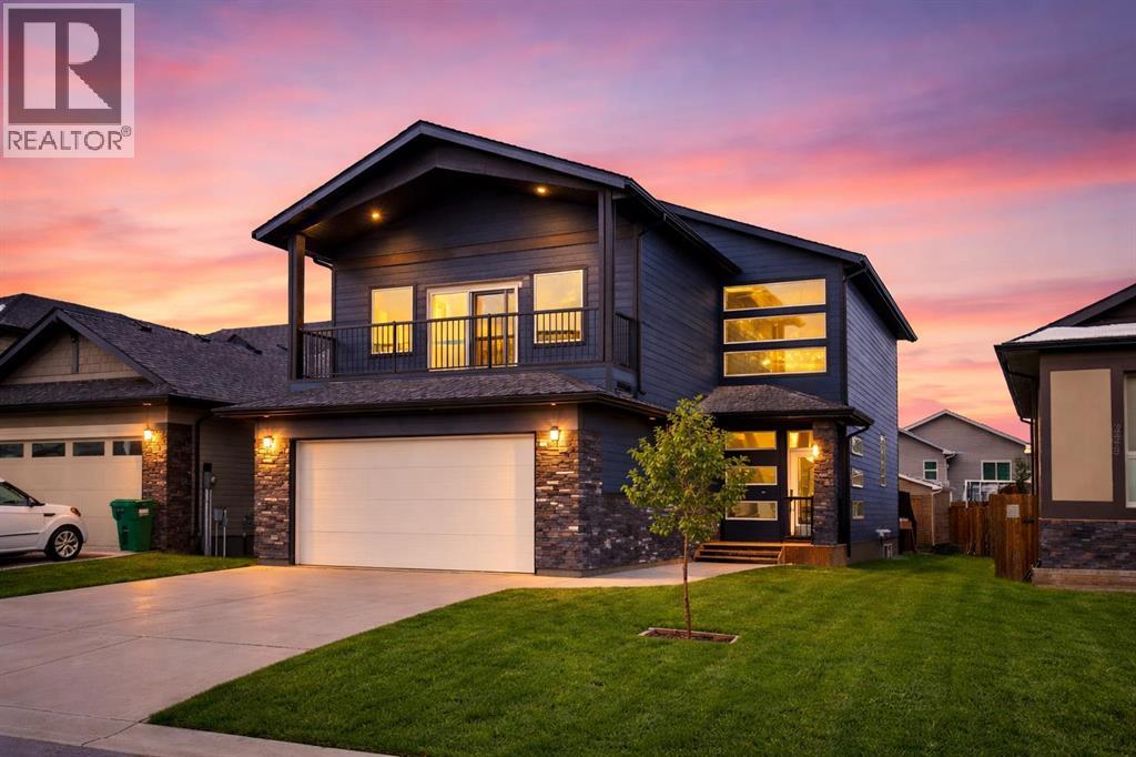 332 Rivergrove Chase W, Lethbridge, Alberta