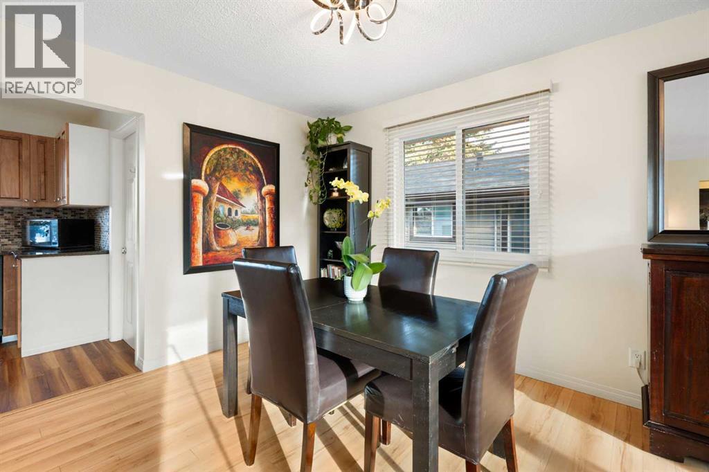 308 Hunterbrook Place Nw, Calgary, Alberta  T2K 4V8 - Photo 6 - A2285558