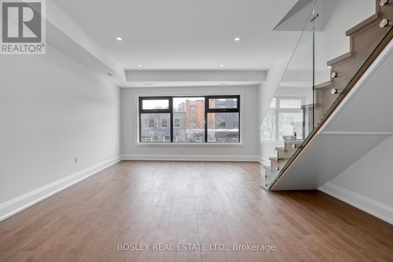 201 - 2579 Yonge Street, Toronto, Ontario  M4P 2J1 - Photo 2 - C12788652