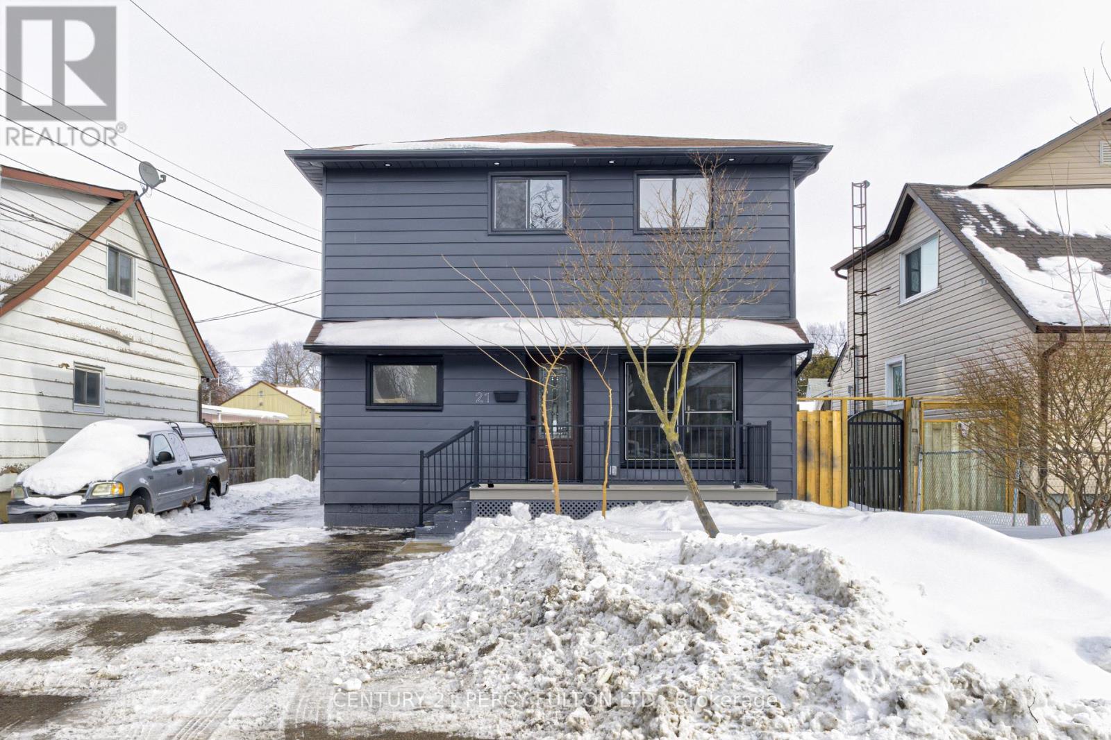 21 NELSON AVENUE, Ajax, Ontario