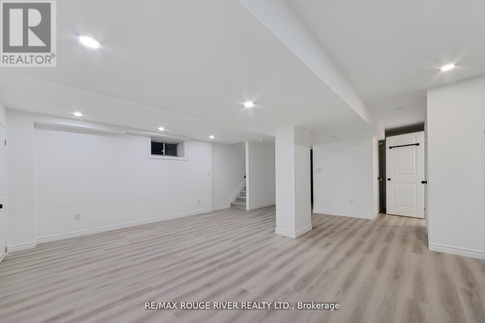 222 B Hibbert Avenue, Oshawa, Ontario  L1J 1V3 - Photo 4 - E12788614