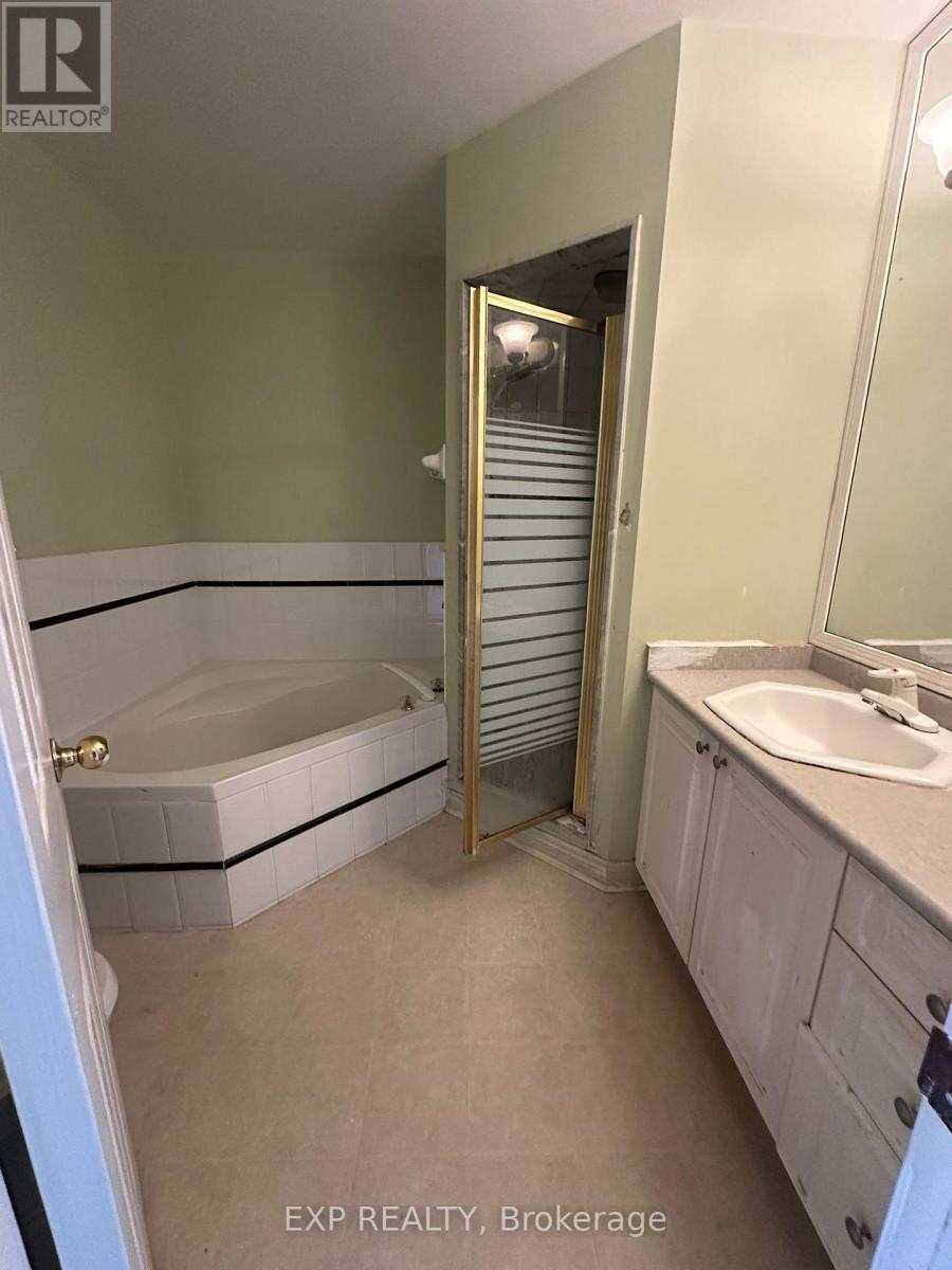 10 Guildpark Pathway, Toronto, Ontario  M1J 3P1 - Photo 19 - E12788668