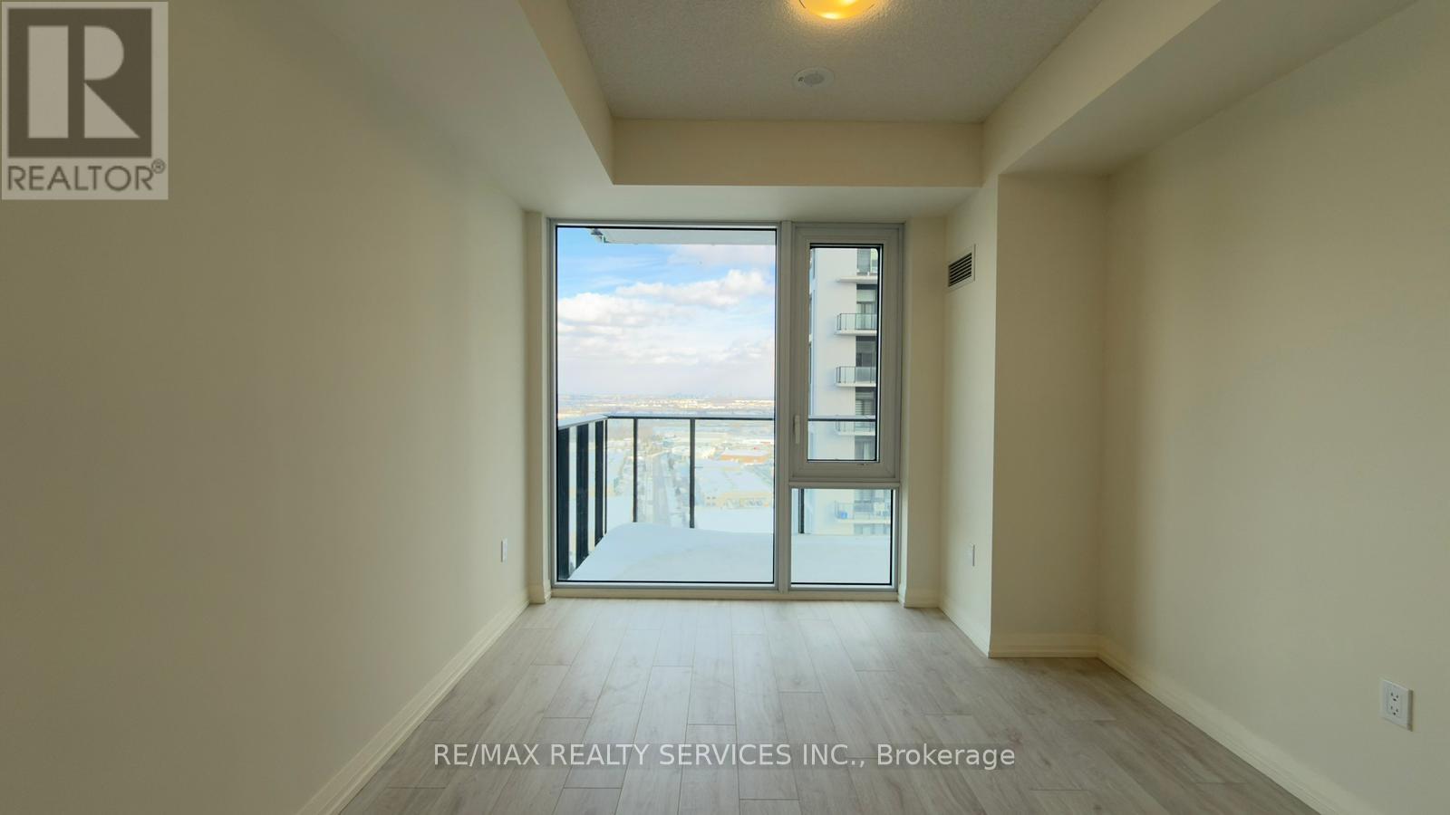 2412 - 27 Korda Gate, Vaughan, Ontario  L4K 0P6 - Photo 26 - N12788644