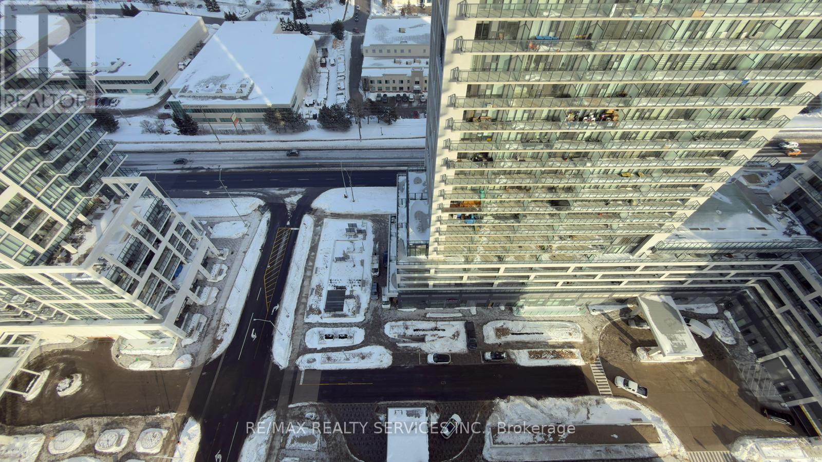 2412 - 27 Korda Gate, Vaughan, Ontario  L4K 0P6 - Photo 33 - N12788644