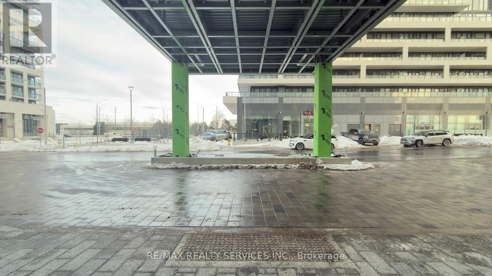 2412 - 27 Korda Gate, Vaughan, Ontario  L4K 0P6 - Photo 4 - N12788644