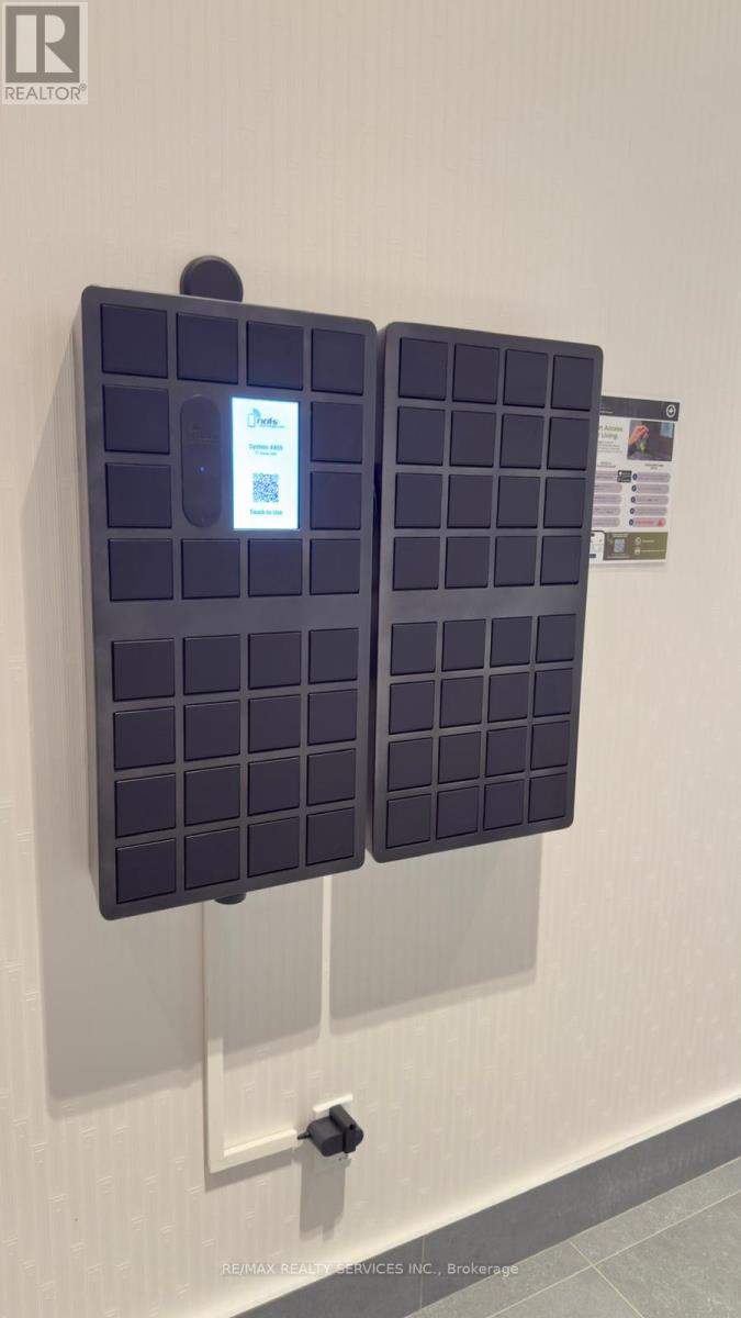 2412 - 27 Korda Gate, Vaughan, Ontario  L4K 0P6 - Photo 9 - N12788644