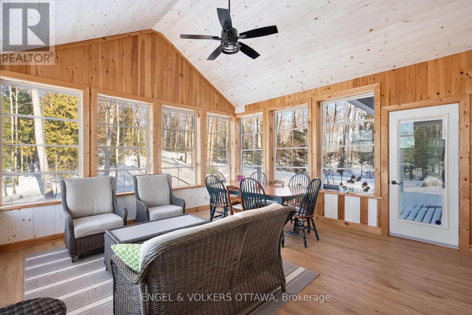 310 Calling Loon Lane, Lanark Highlands, Ontario  K0A 3L0 - Photo 14 - X12787738