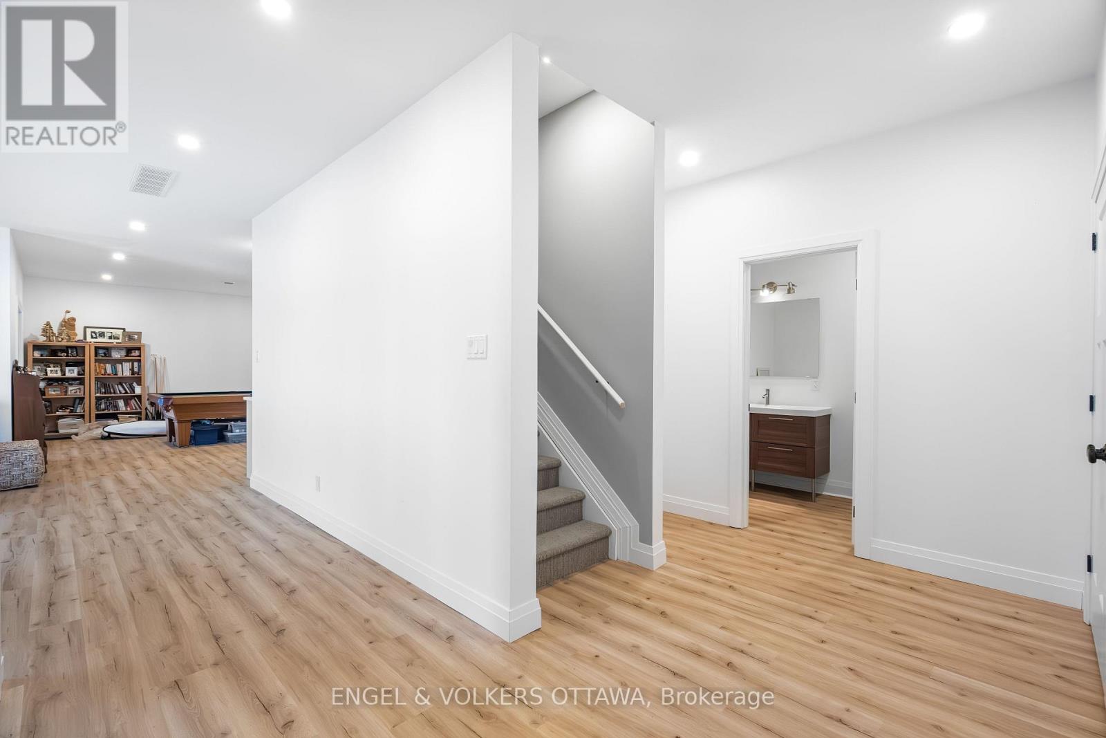 310 Calling Loon Lane, Lanark Highlands, Ontario  K0A 3L0 - Photo 24 - X12787738