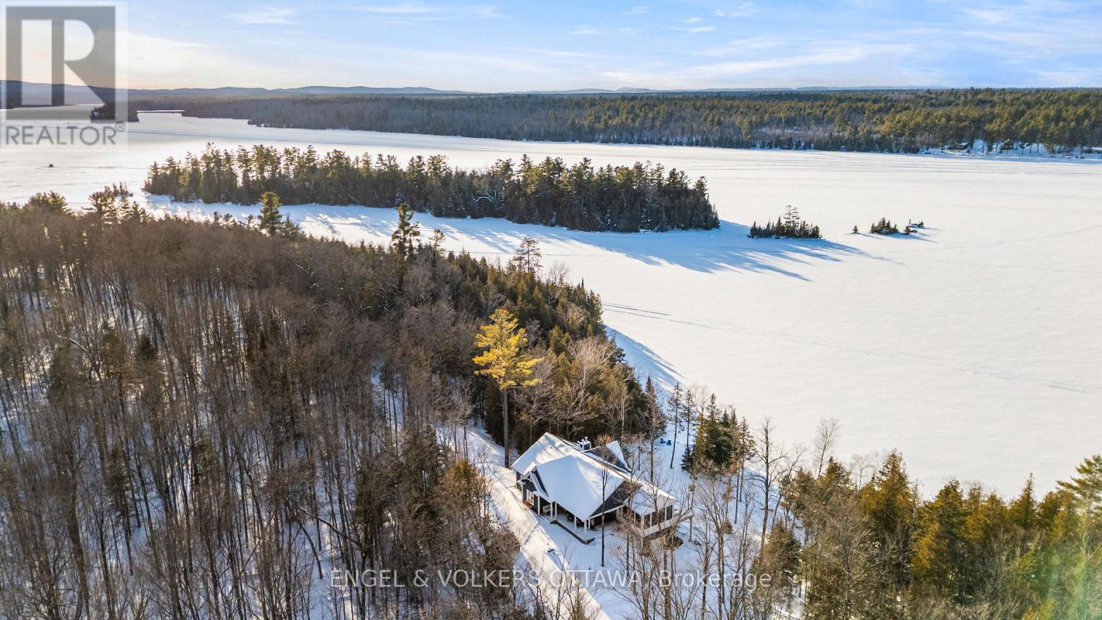 310 Calling Loon Lane, Lanark Highlands, Ontario  K0A 3L0 - Photo 39 - X12787738