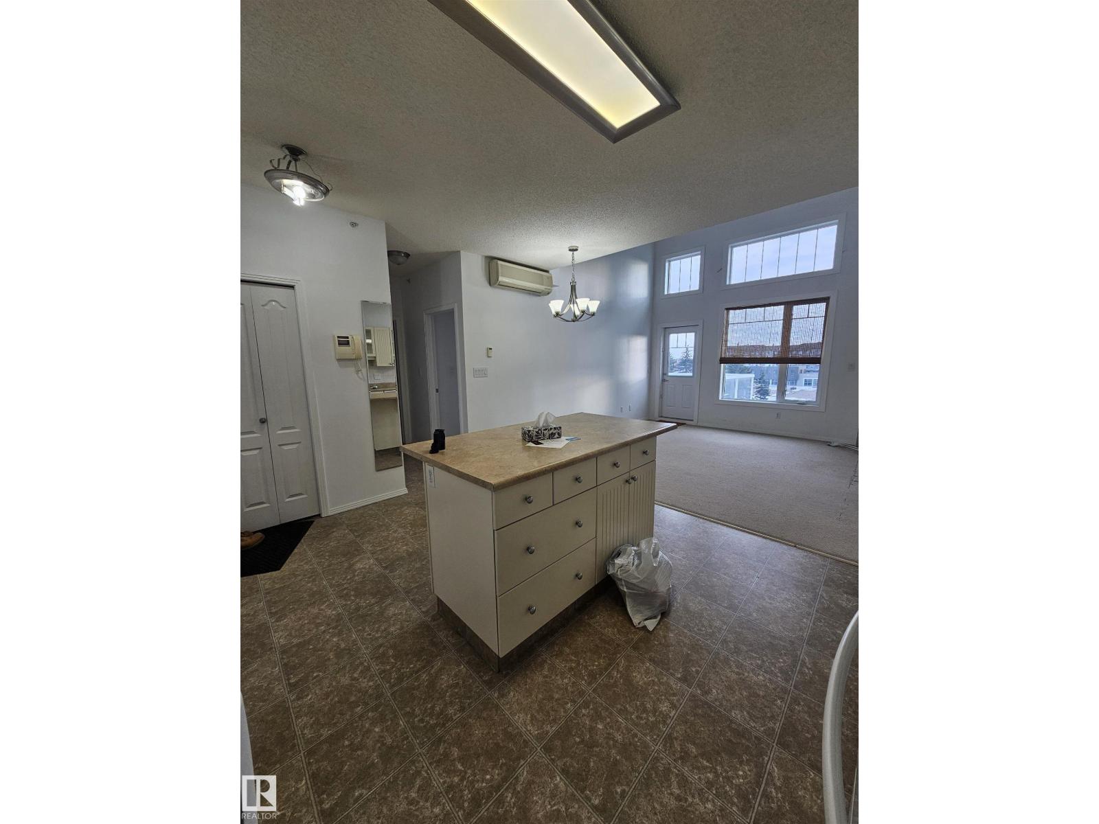 Unknown Address, ,     - Photo 14 - E4456664