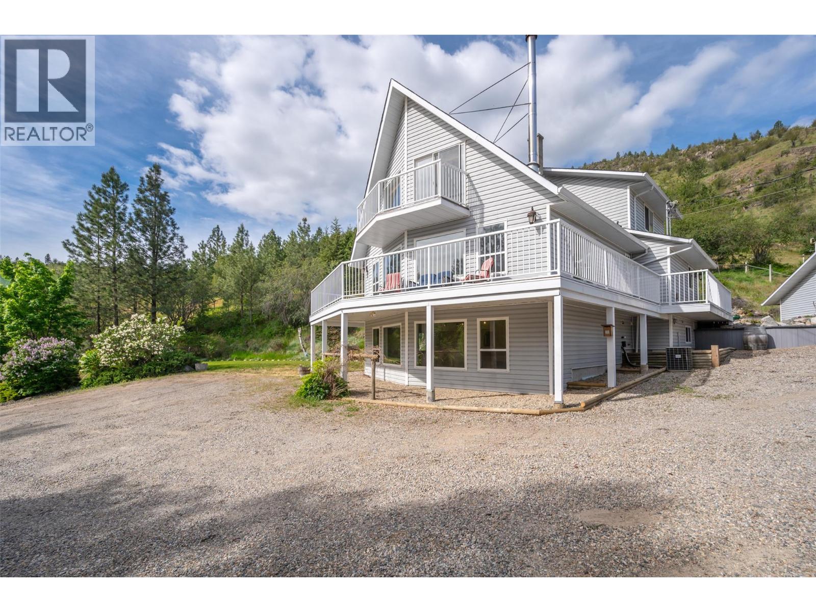 2737 Willowbrook Road, Oliver, British Columbia