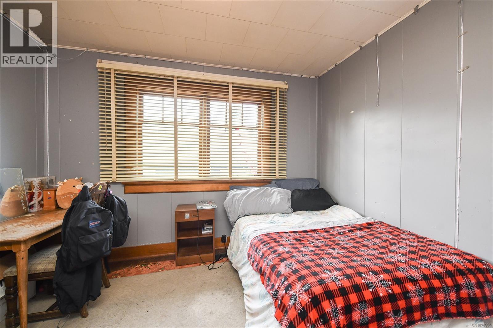 2745 Derwent Ave, Cumberland, British Columbia  V0R 1S0 - Photo 16 - 1025996