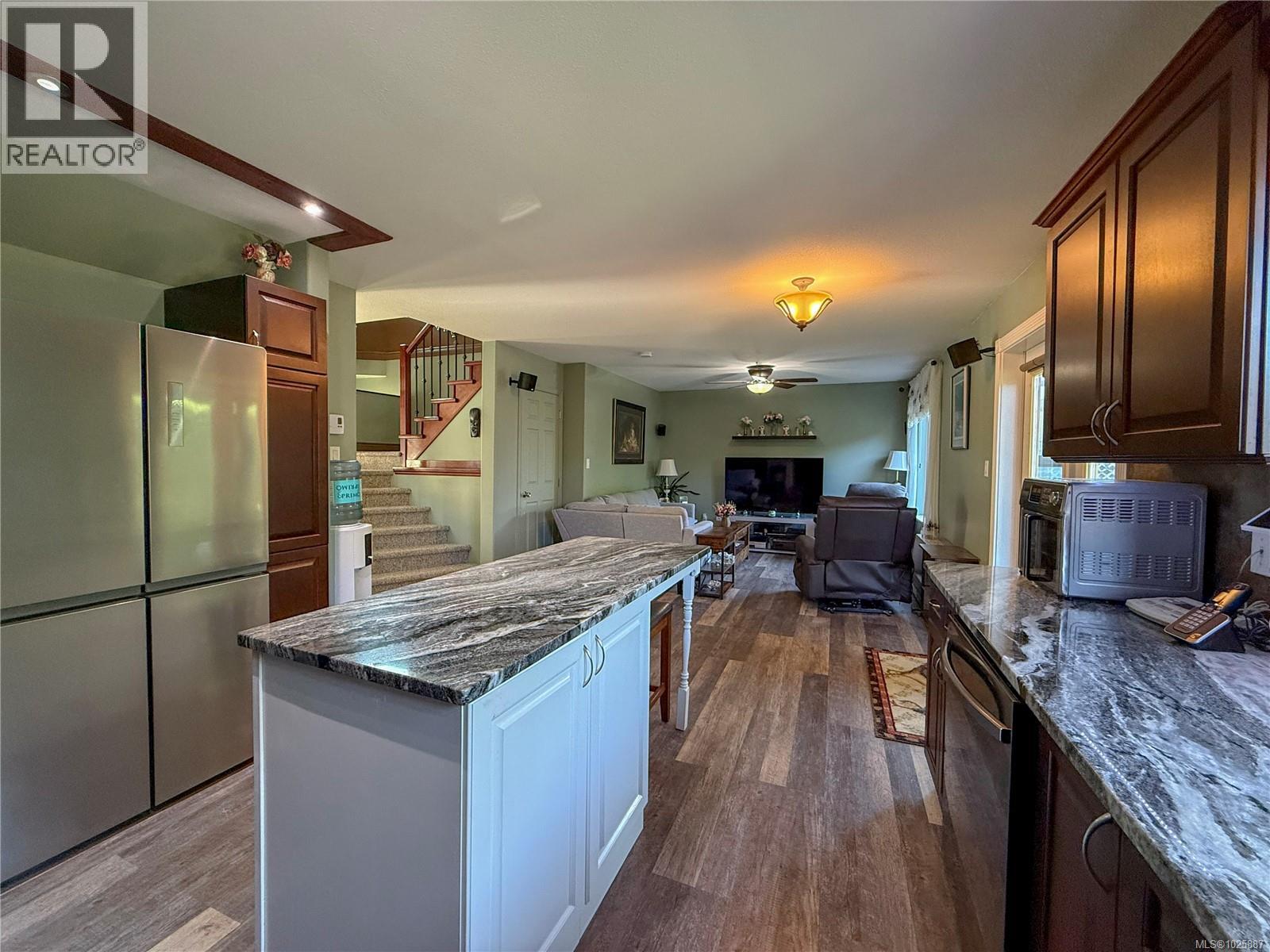 751 Erickson Rd, Campbell River, British Columbia  V9W 1S9 - Photo 6 - 1025887