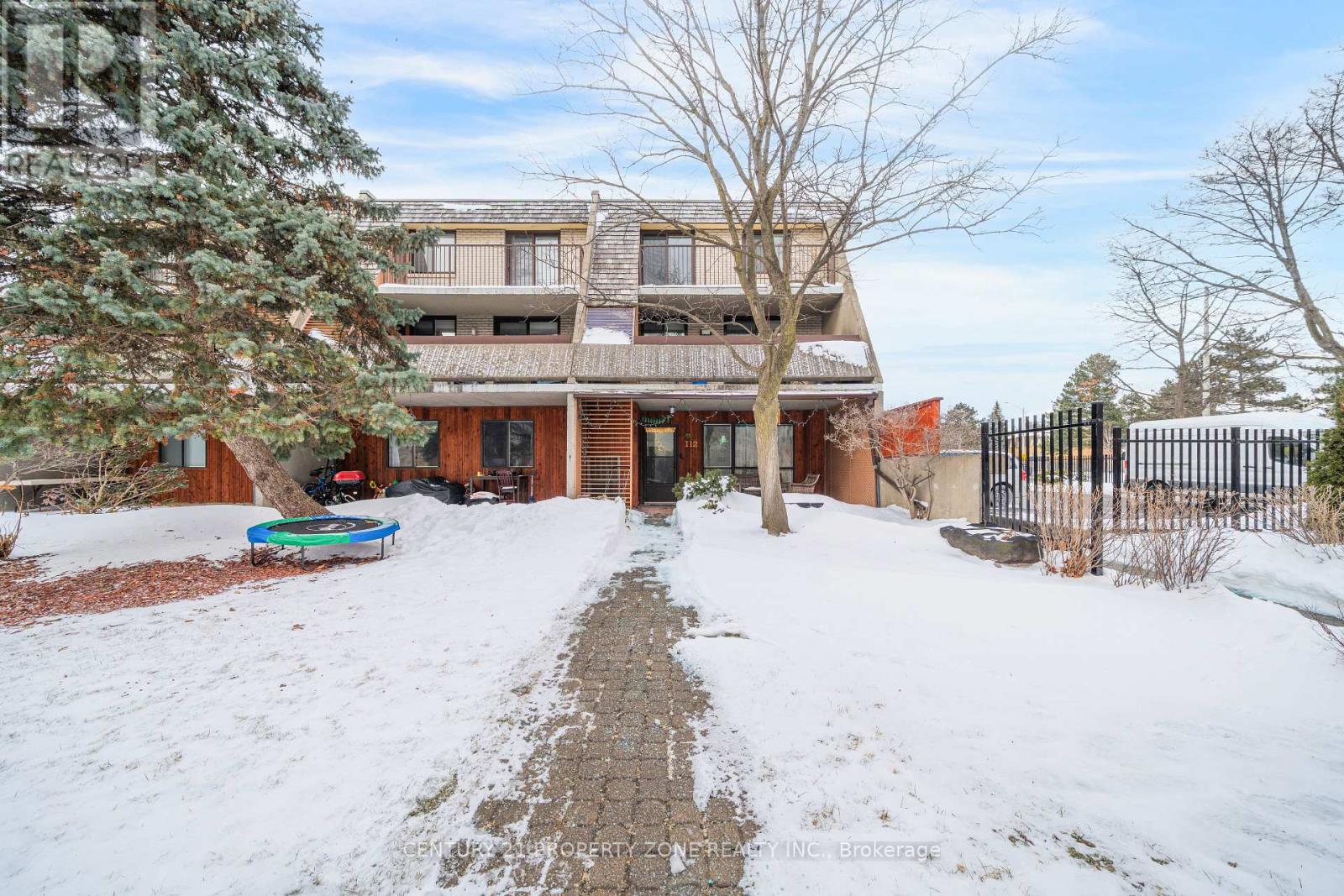 112 - 1250 MISSISSAUGA VALLEY BOULEVARD, Mississauga, Ontario